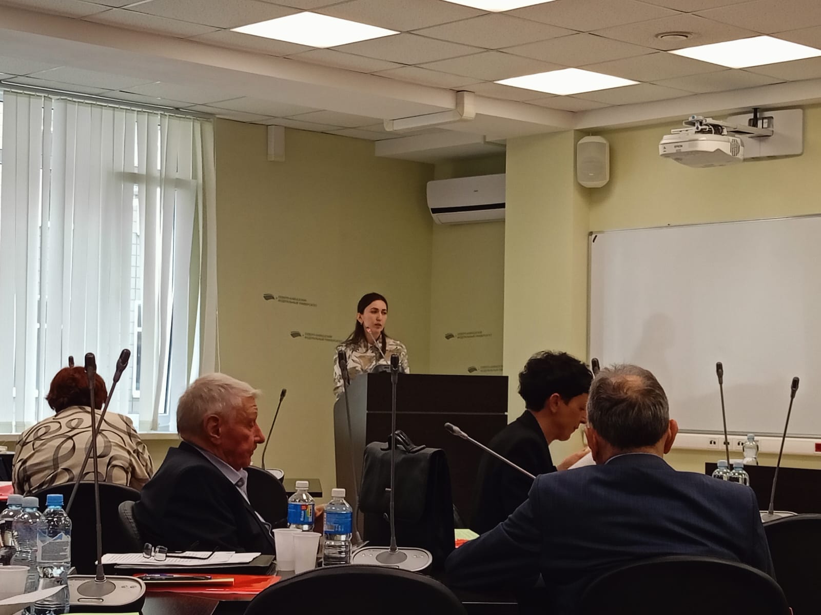 Преподаватель ДГУ Эльмира Халимбекова защитила кандидатскую диссертацию 